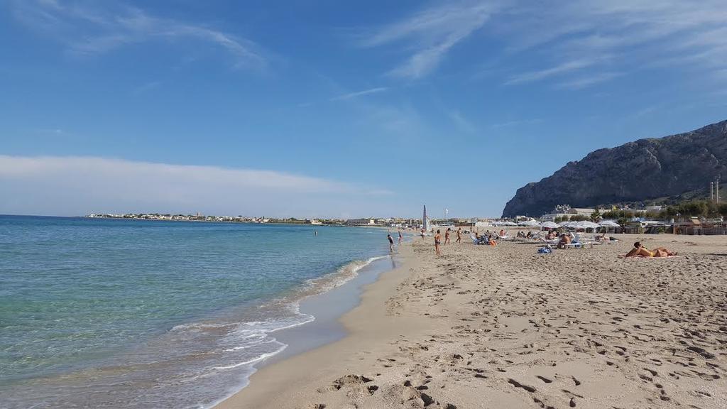 Airport Home & Bringo Car Rental Carini Dış mekan fotoğraf
